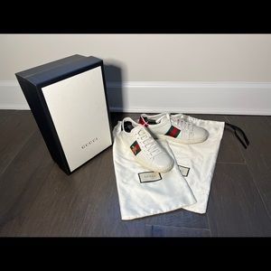 Gucci Web accent leather sneaker